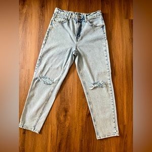 Super High-Rise Mom Jeans